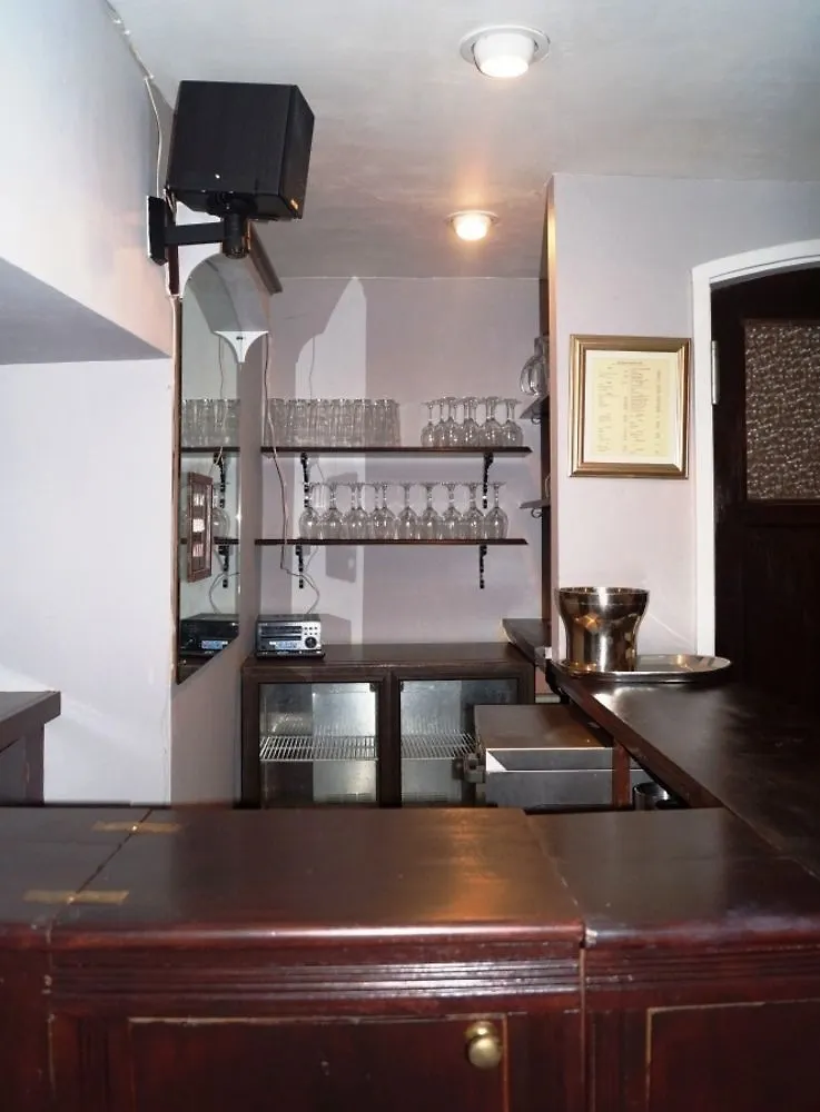 The Old Priory Bed & Breakfast Bath