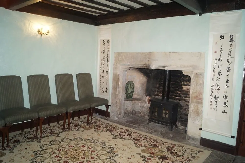 The Old Priory Bed & Breakfast Bath