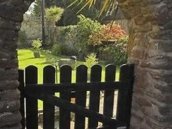 The Old Priory Bed & Breakfast Bath